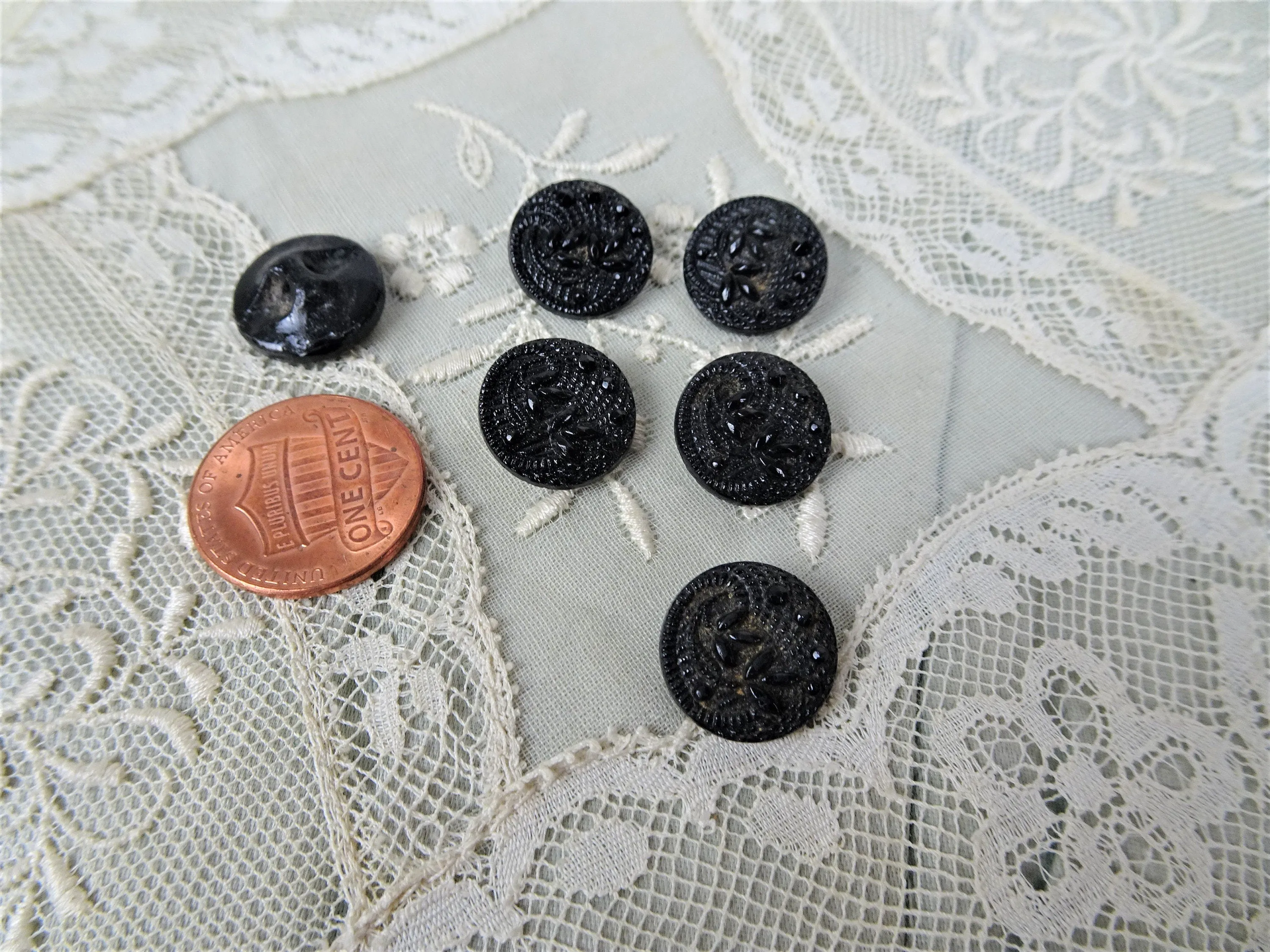 Antique French Jet Glass Victorian Fancy Buttons,Set of 6,Highly Detailed Design,For French Bebe Dolls Jewelry,Collectible Vintage Buttons