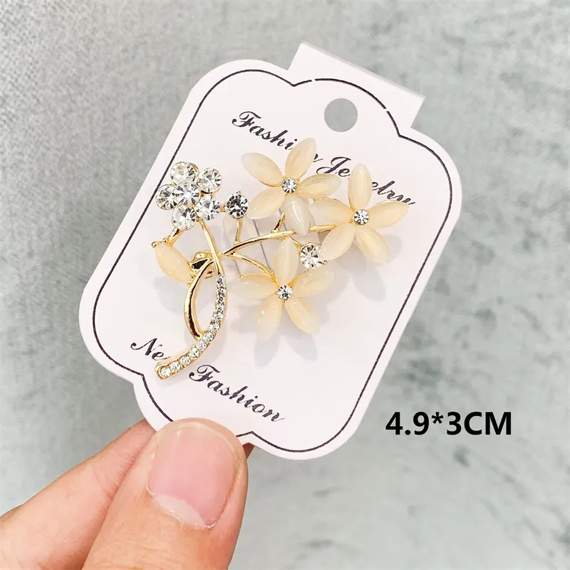 Crystal Brooches Luxury Vintage Geometric Brooch