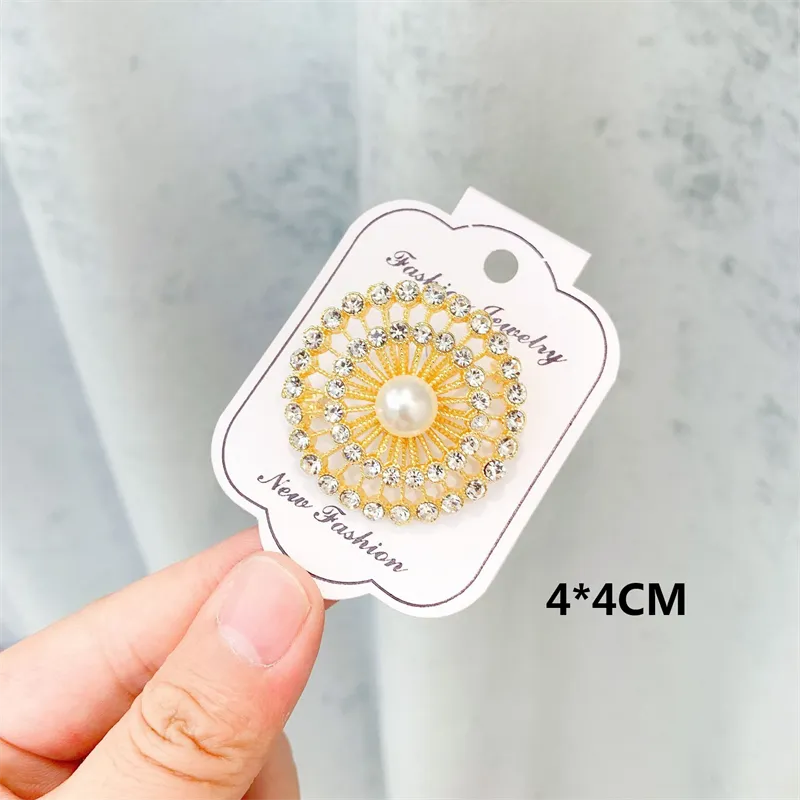 Crystal Brooches Luxury Vintage Geometric Brooch