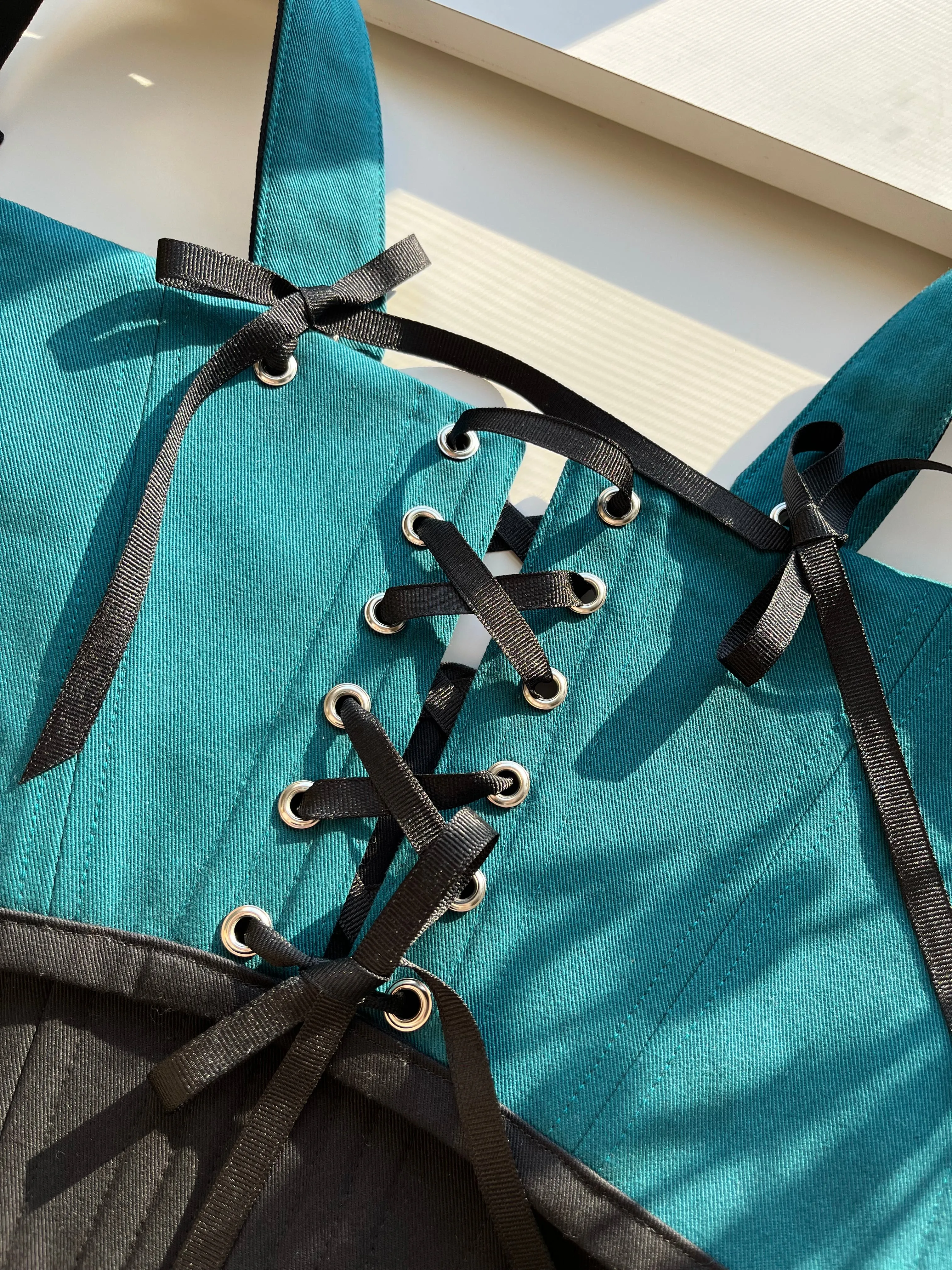 Custom for S_v02 Reversible black/teal underbust with shoulder straps size S