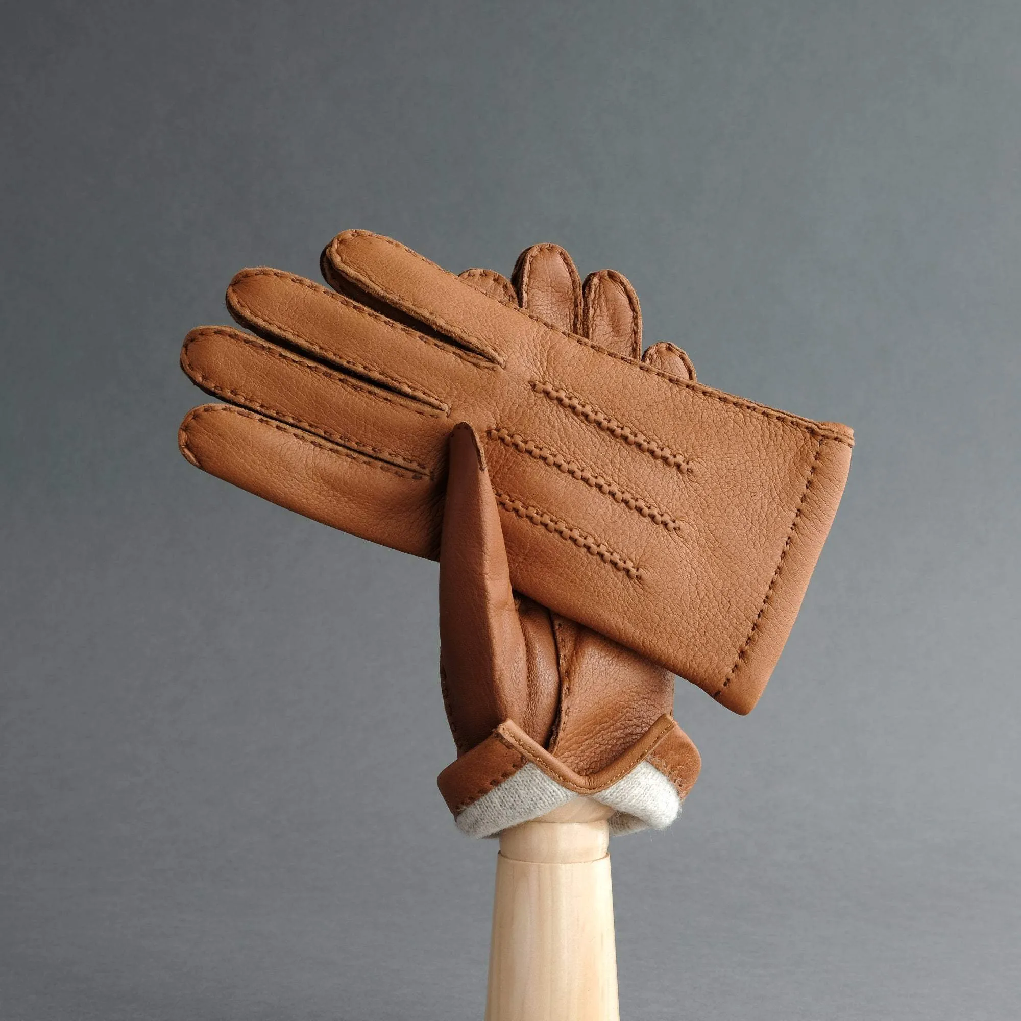 Gentlemen's Gloves from Cognac New Zealand Deerskin Lined with Cashmere