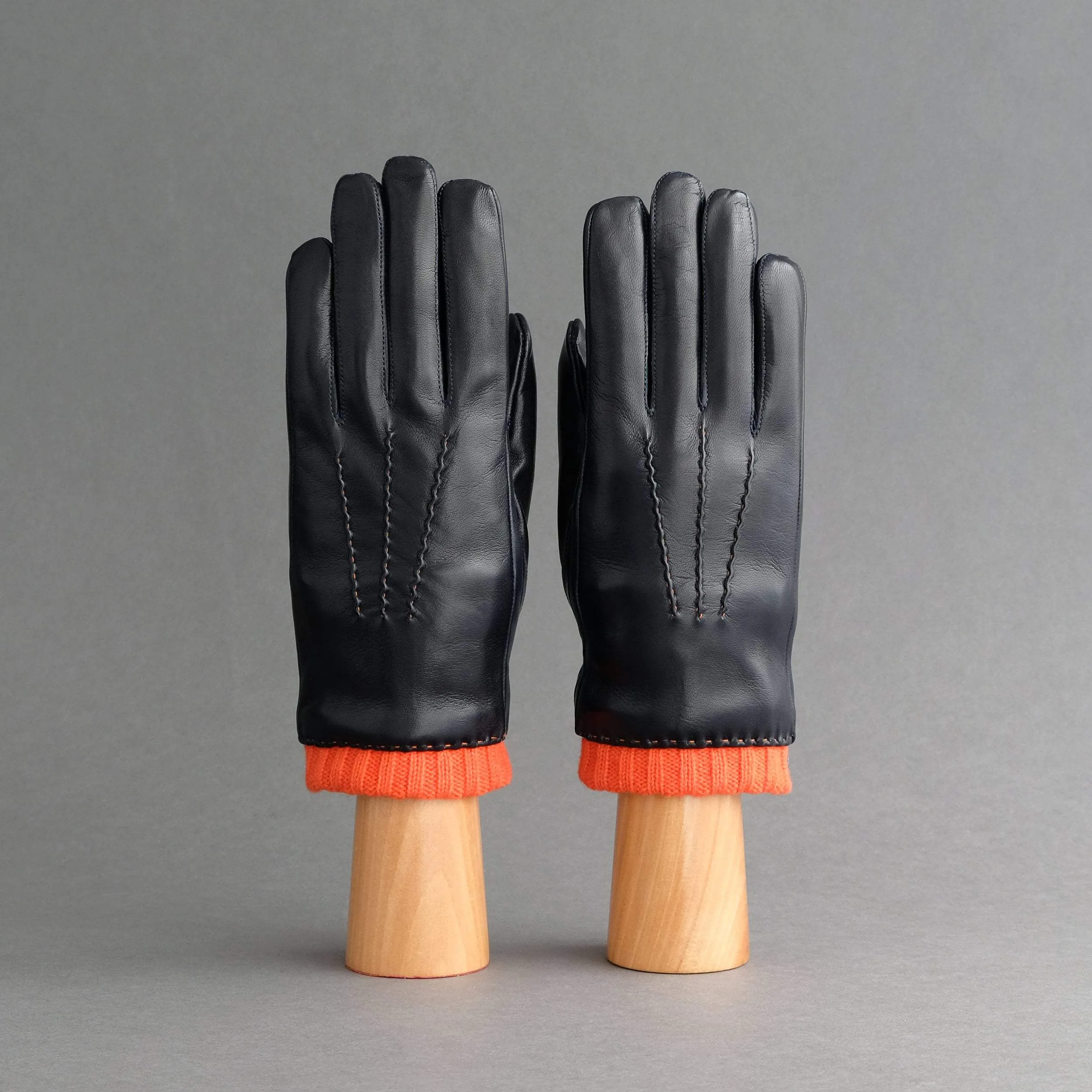 Gentlemen's Gloves from Navy Hair Sheep Nappa Lined With Cashmere