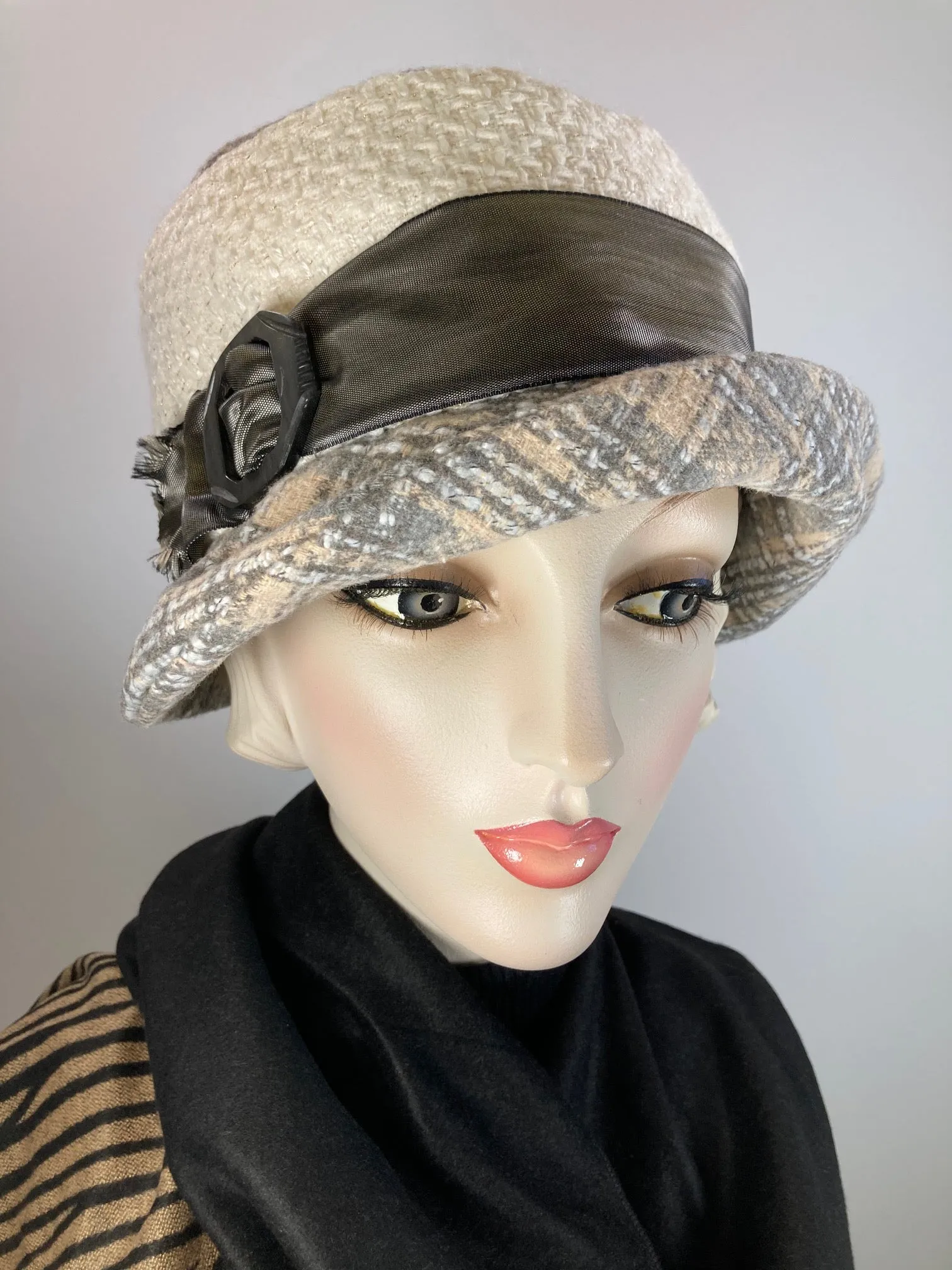 Gray, beige, ivory cloche hat. Flapper womens bucket hat. Small brim Great Gatsby hat winter. Downton Abbey mixed fabric Hat.