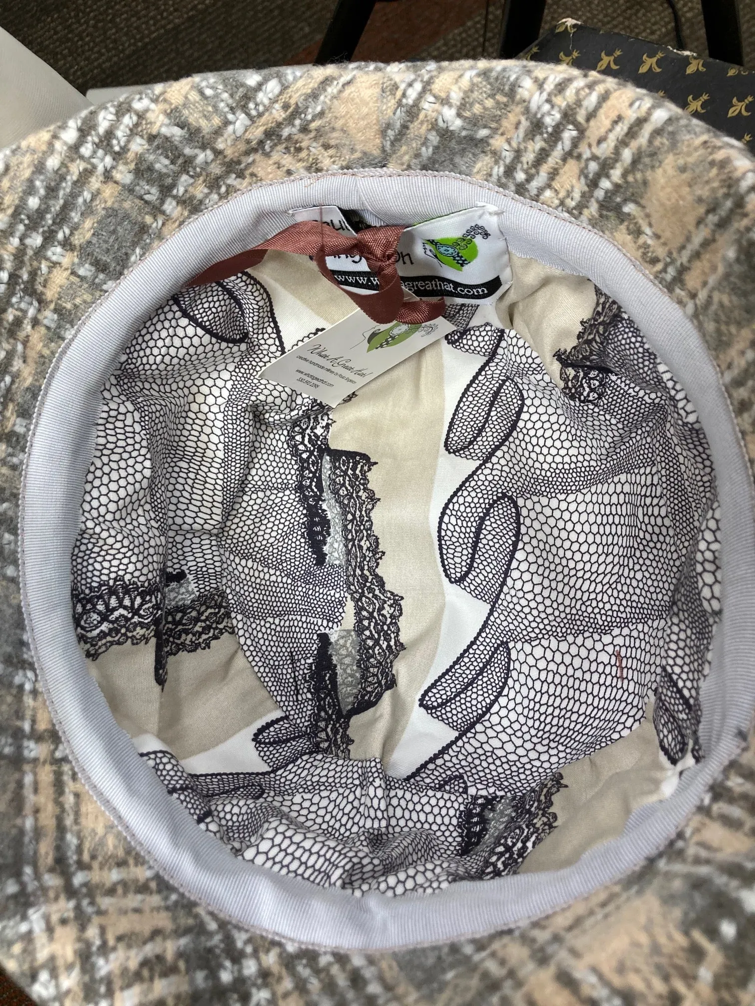 Gray, beige, ivory cloche hat. Flapper womens bucket hat. Small brim Great Gatsby hat winter. Downton Abbey mixed fabric Hat.