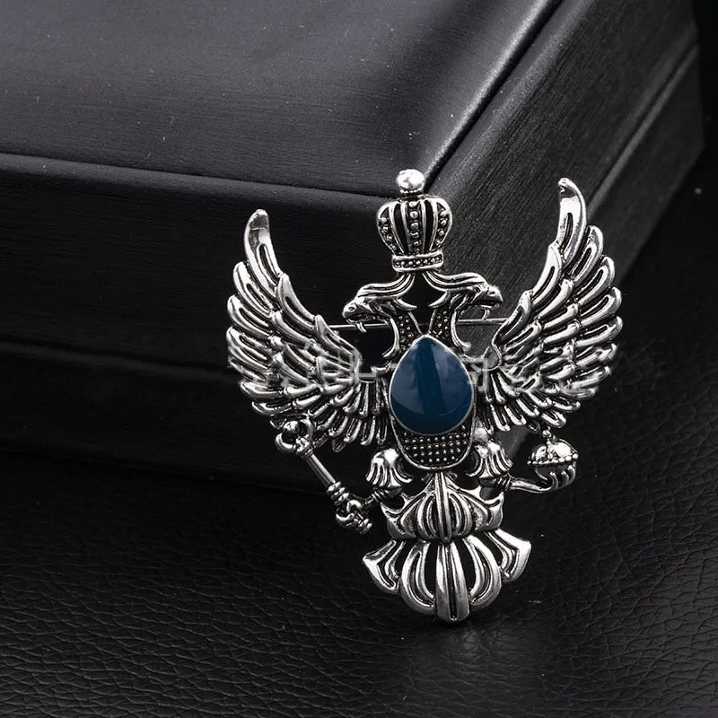 High-end Retro Wing Metal Pins and Brooches