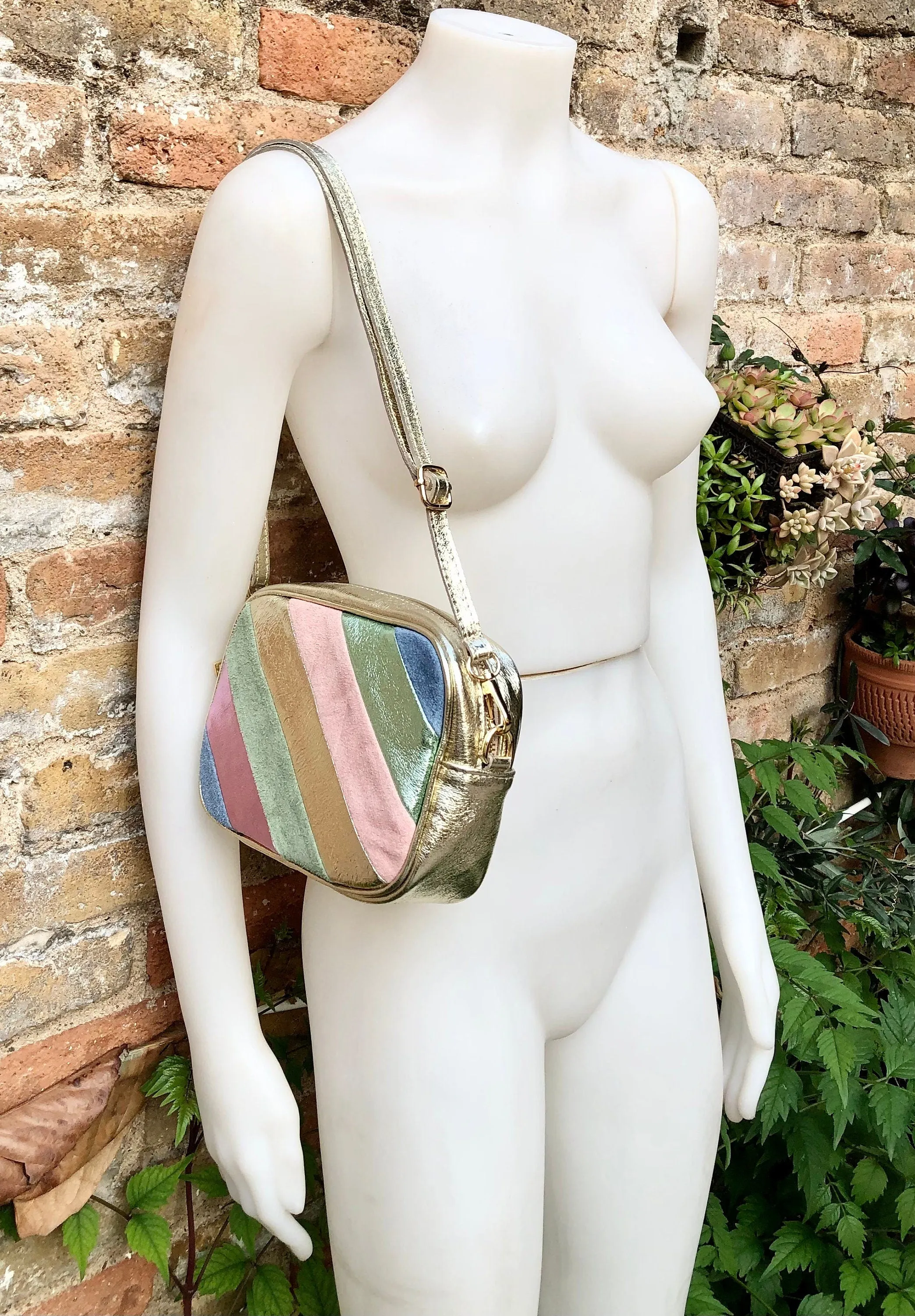 Metallic shine leather bag in GOLD, pink, green and blue. Reversible cross body / shoulder bag in GENUINE leather. Adjustable  strap.