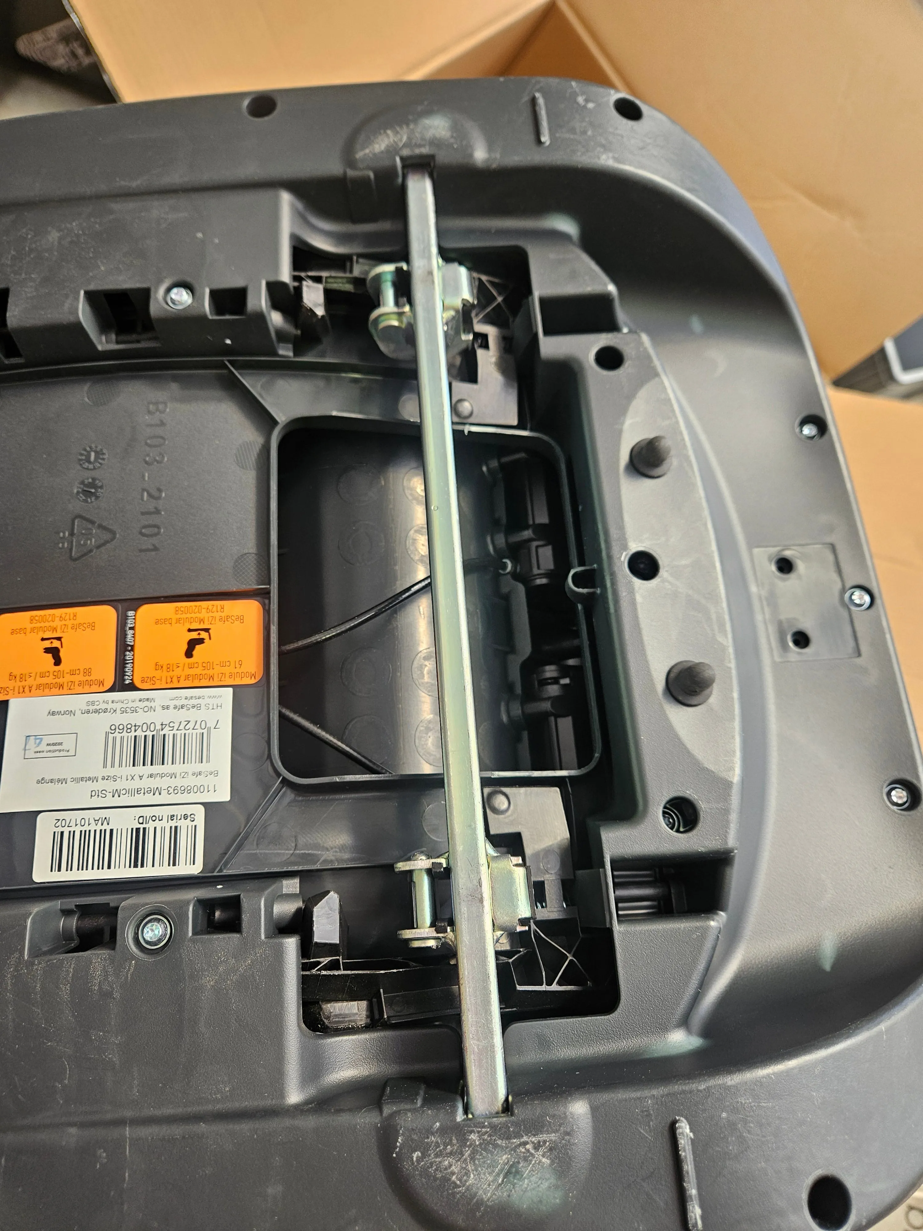 Outlet - BeSafe iZi Modular A X1 i-Size Car Seat - Metallic Melange