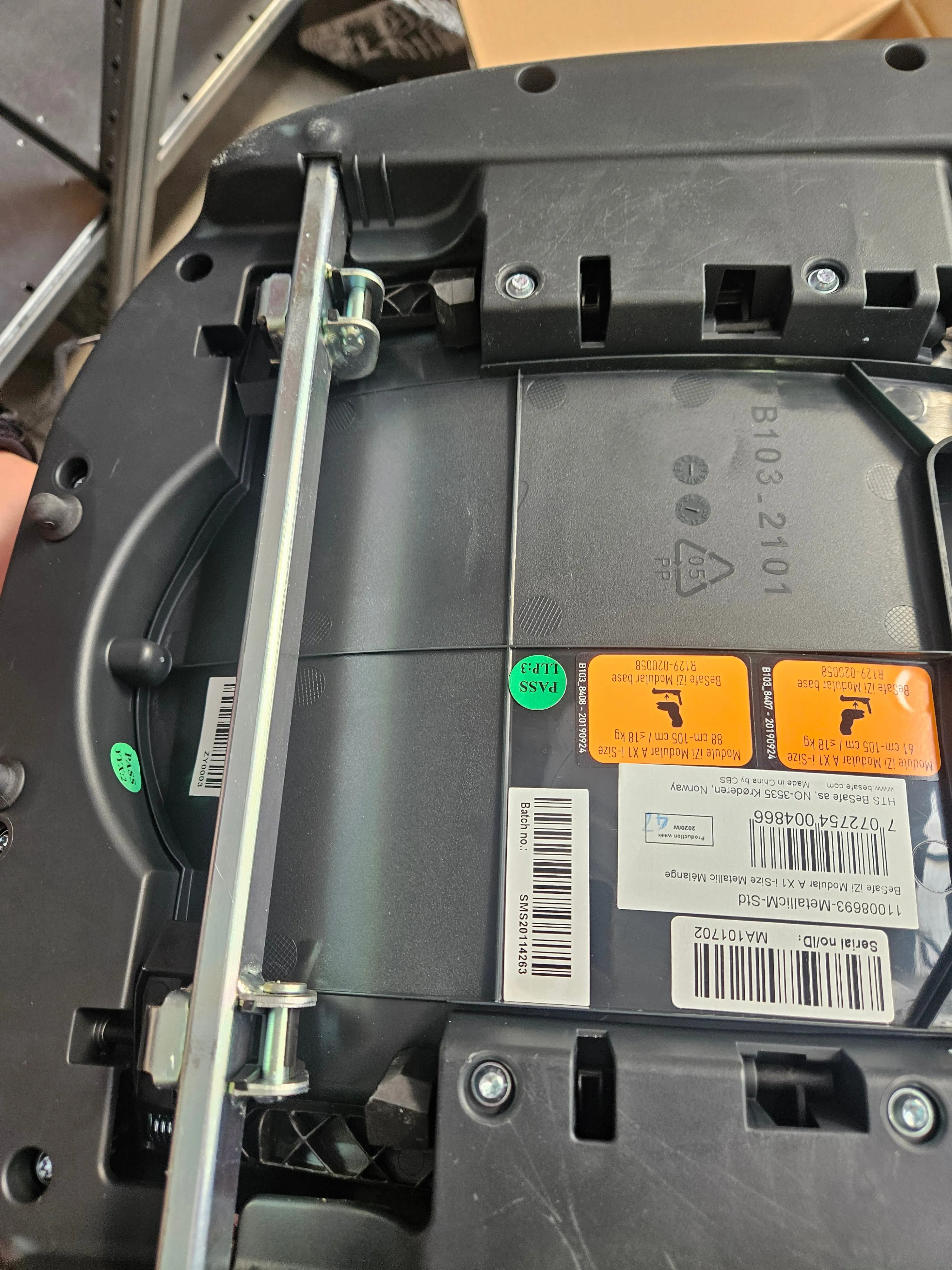 Outlet - BeSafe iZi Modular A X1 i-Size Car Seat - Metallic Melange