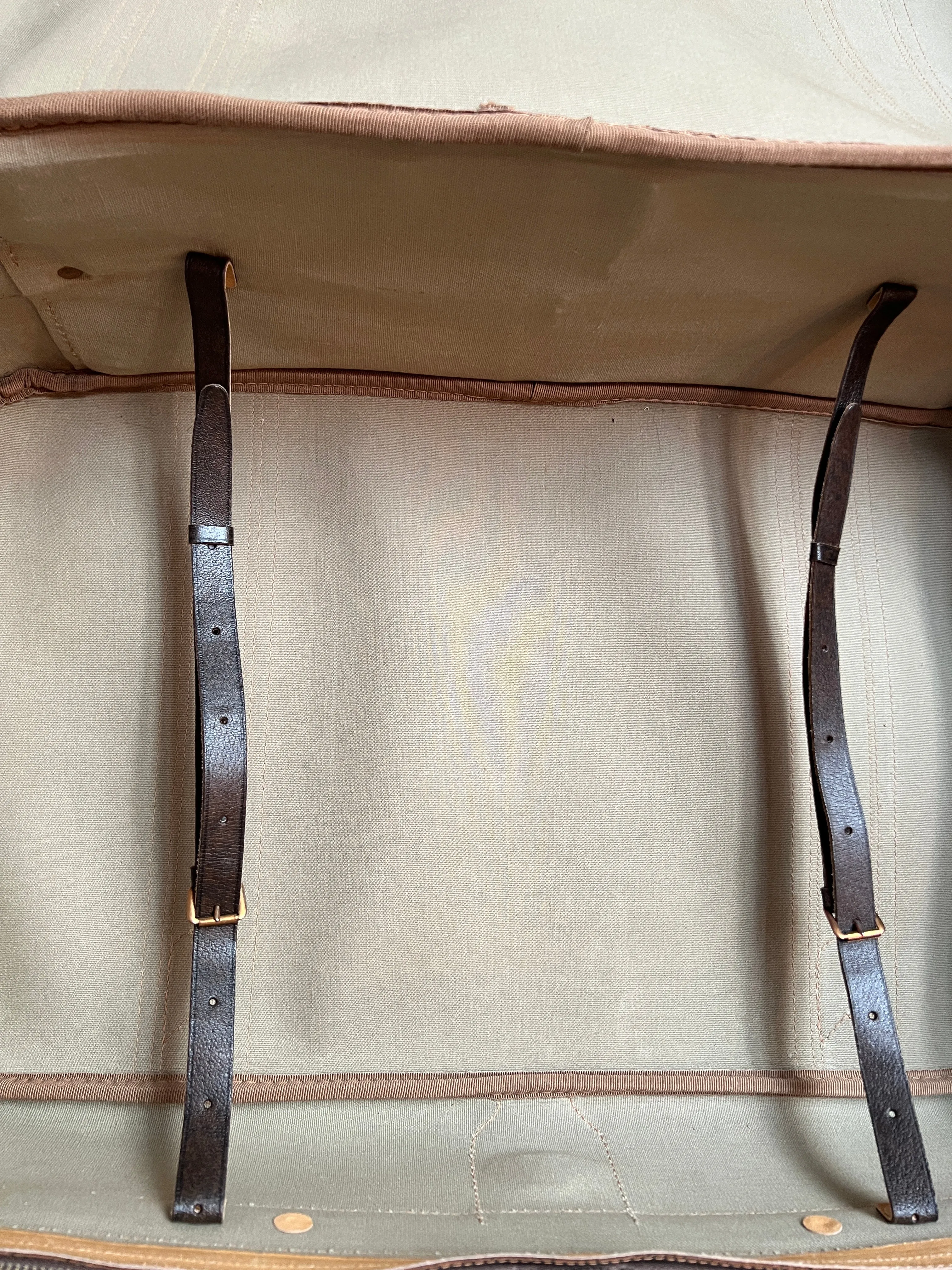 Vintage GG Plus Web Suitcase