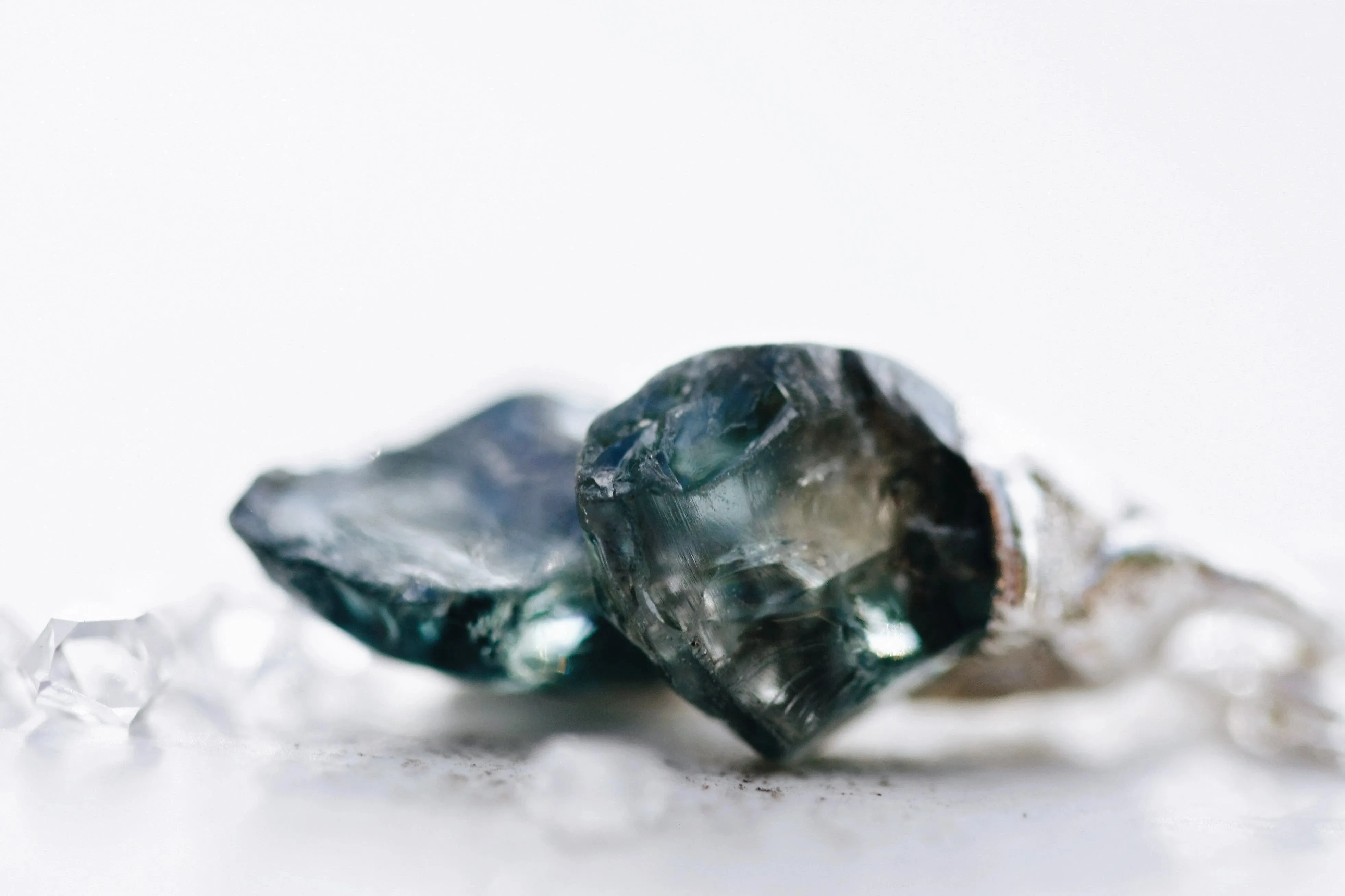 Zircon Short Drop Earrings · December